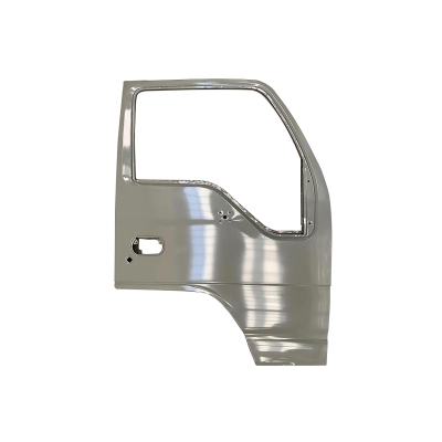NPR/NKR FRONT DOOR WITH MIRROR AND LOCK HOLES COMPATIBLE WITH ISUZU 600P, RH